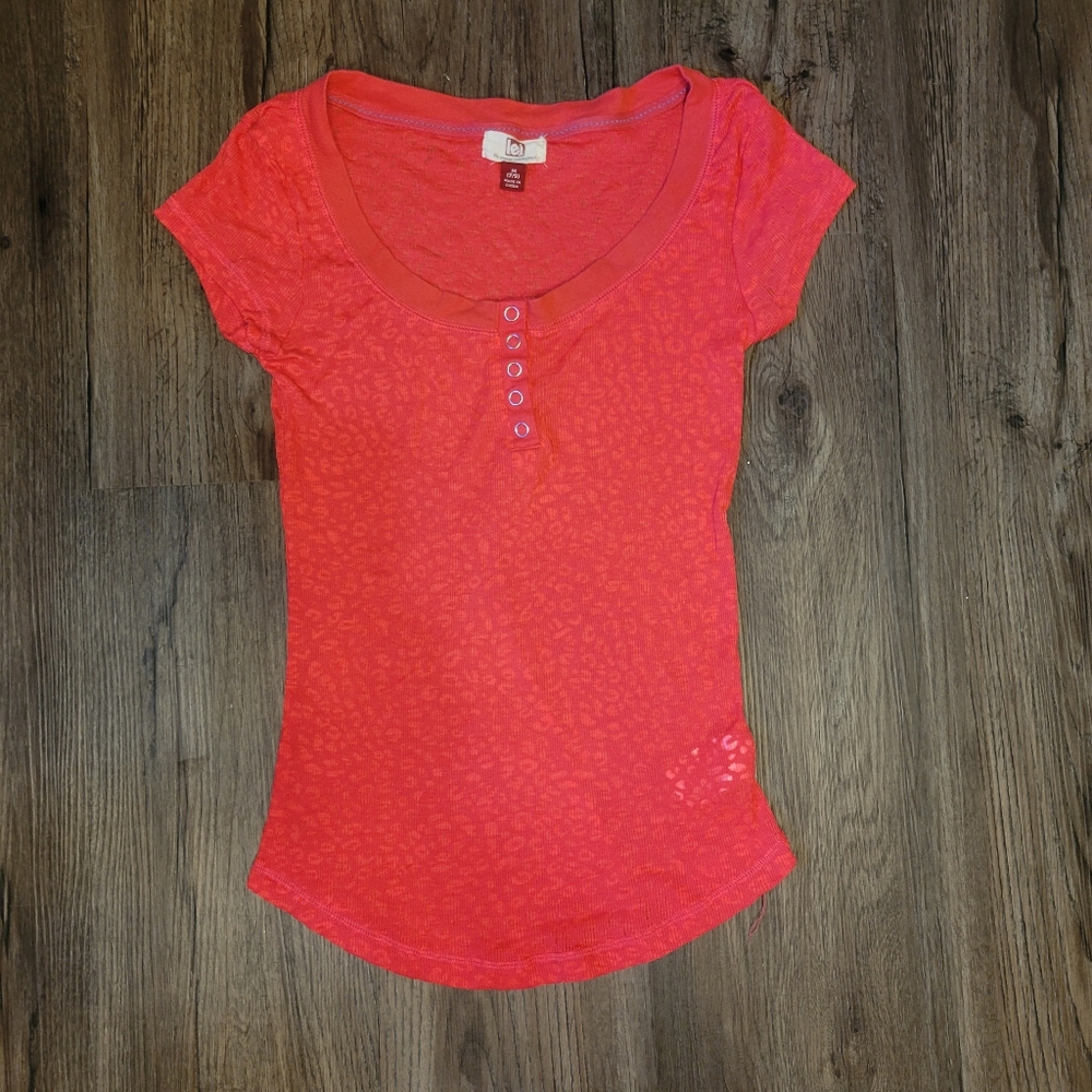 2000s Vintage Neon Leopard Burnout Orange Henley T Shirt lei Y2k